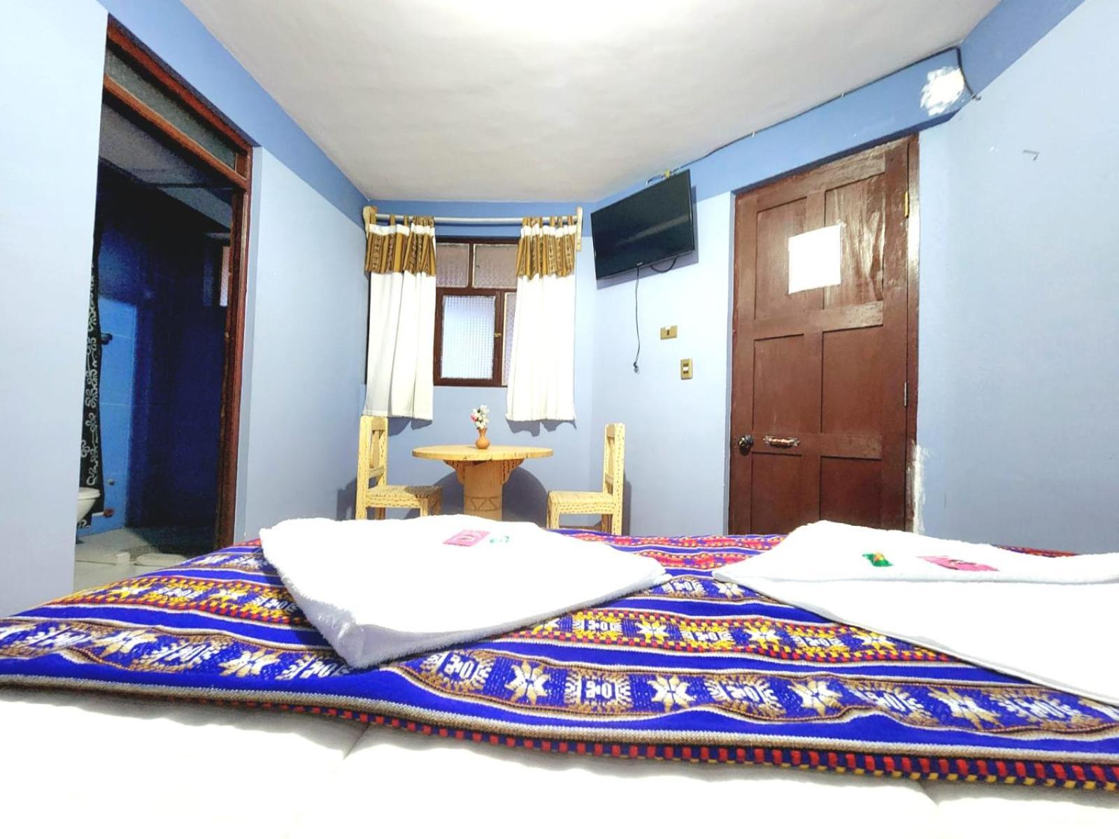 Hotel Aguilar Uyuni Bagian luar foto