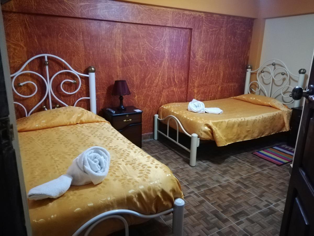 Hotel Aguilar Uyuni Bagian luar foto